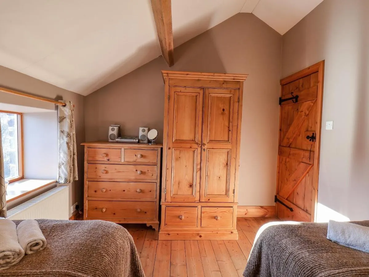 Holiday home Hayloft Cottage Staintondale